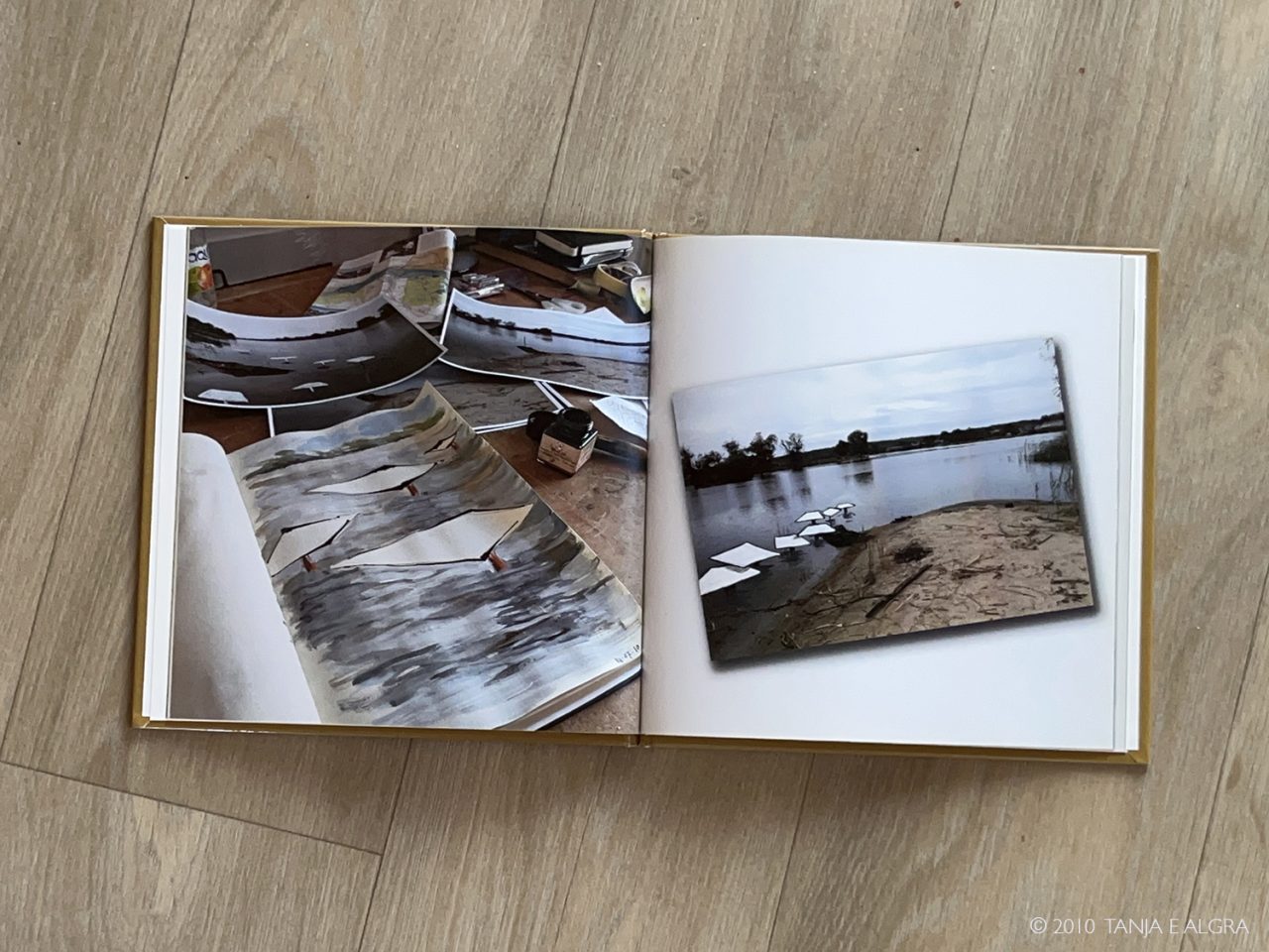 Boek "Eine Linie - Land und Strom" - Spread 1